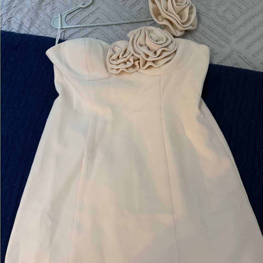 NWT Anthropologie Elegant Cream Strapless Dress with Floral Detail
